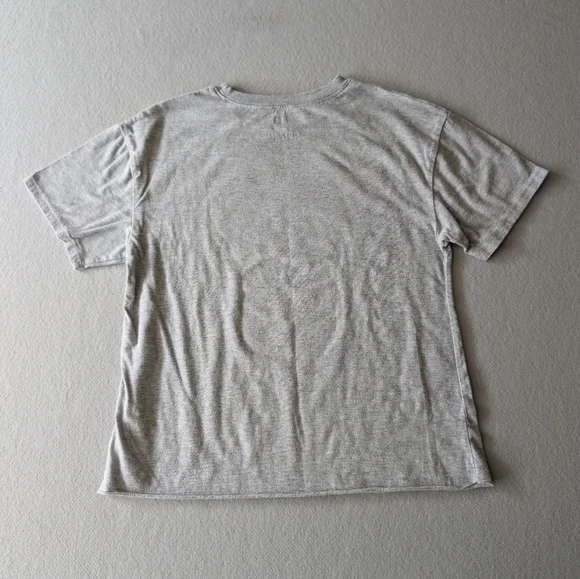 Sanrio Hello Kitty Medium Gray Graphic Short Sleeve T-Shirt Raw Hem Sz Med - Picture 6 of 8